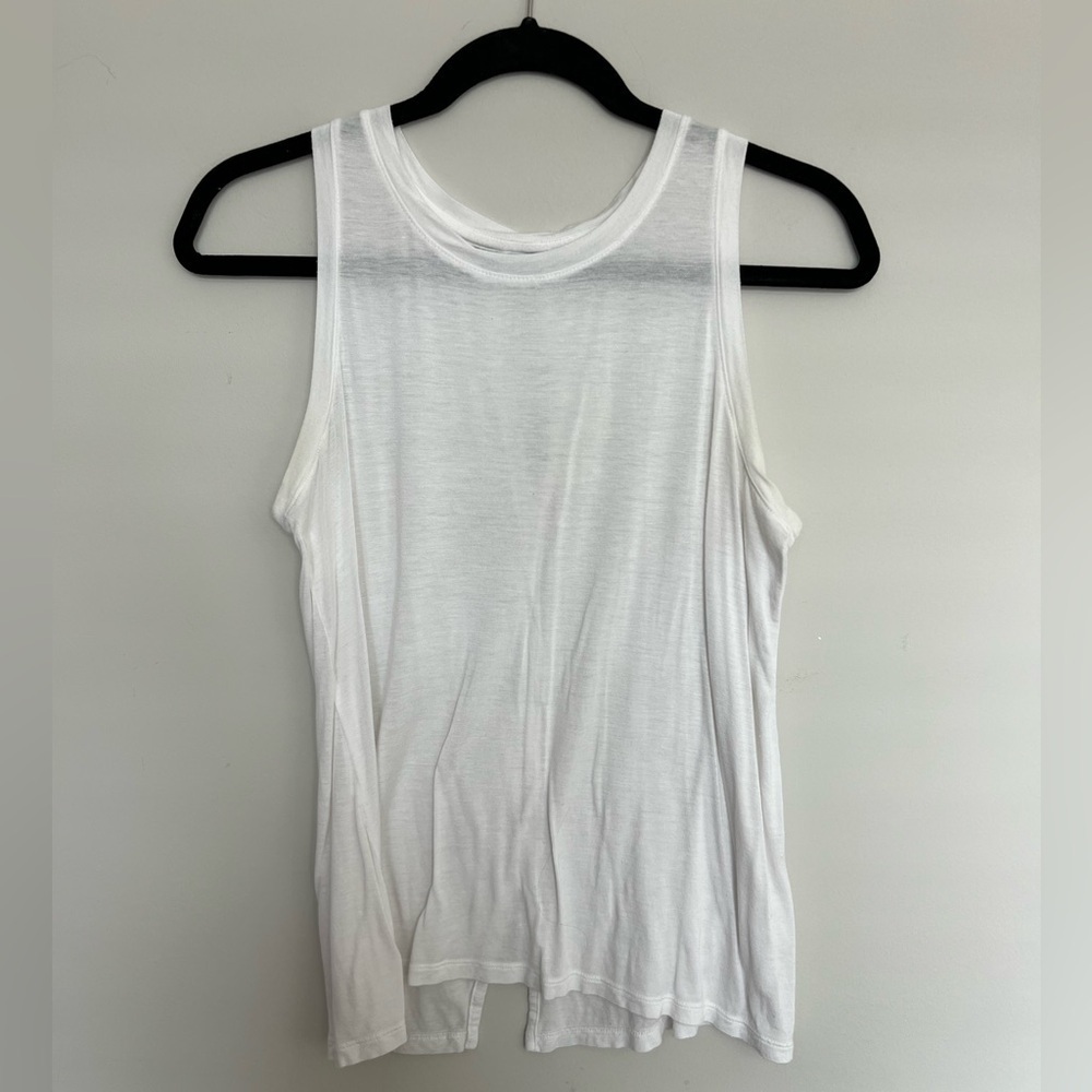 💕 Halogen Women's white Tank Top. Size‎ Small